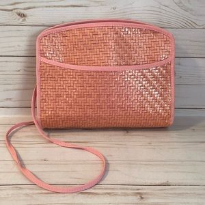 Vintage 70s Made In Italy Woven Pink Straw Weave Shoulder Bag Purse Coral Salmon